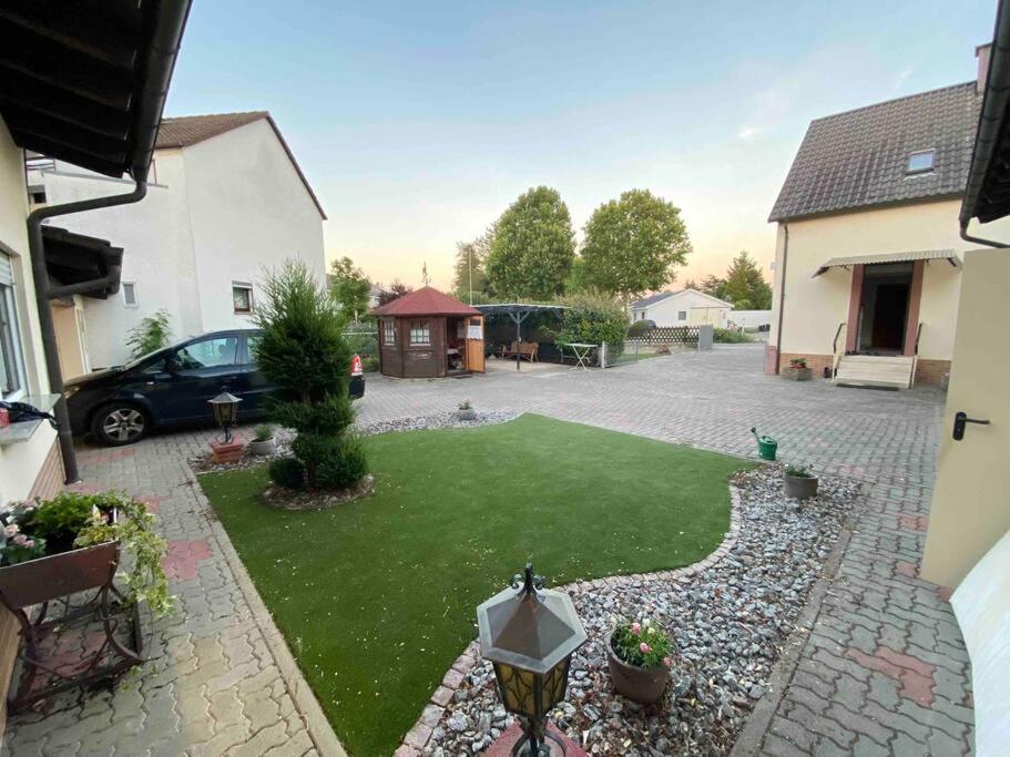 Ferienwohnung Malin Людвігсгафен-на-Рейні Екстер'єр фото